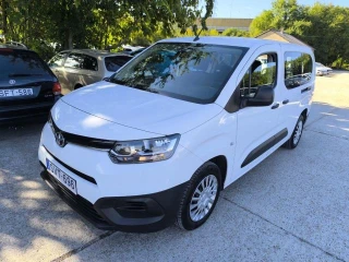 TOYOTA Proace City Ver 1.5d 100le L2h1 Combi
