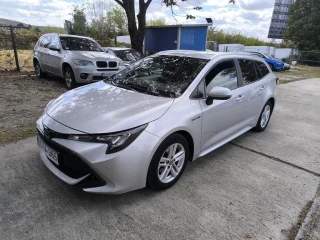 TOYOTA Corolla 1.8 Hybrid Comfort Tech E-Cvt
