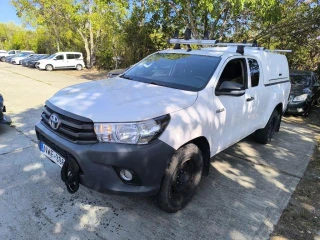 TOYOTA Hilux NG 2.4D Comfort Extra Cab