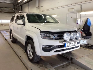 VOLKSWAGEN Amarok 2.9t 3.0 V6 TDI 258hk 4Motion Highline Aut Kåpa Värmare Drag