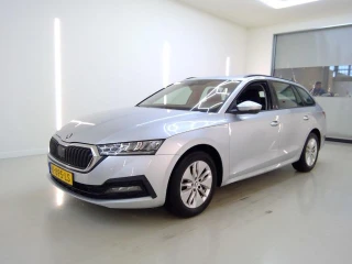 SKODA OCTAVIA COMBI 1.0 TSI e-TEC MHEV DSG Business Edition 5d