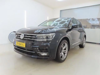 VOLKSWAGEN Tiguan 1.4 TSI 150pk 4Motion DSG Highline Business R