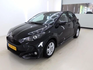 TOYOTA YARIS Hybrid 115 Active 5d