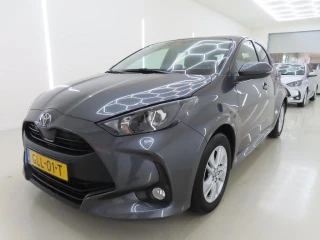 TOYOTA YARIS Hybrid 115 Active 5d
