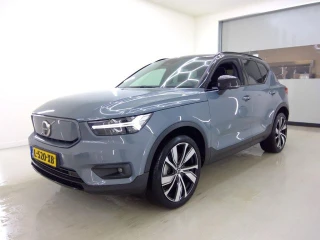 VOLVO XC40 Recharge P8 AWD