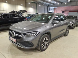 MERCEDES-BENZ GLA 1.3 250 E DCT BUSINESS SOLUTION