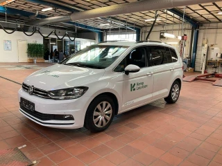 VOLKSWAGEN Touran van VAN 2.0 TDI 115hk Comfortline DSG7 UA!
