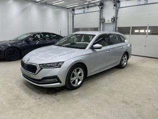 SKODA Octavia 2,0 Tdi Adblue Style Dsg7 Combi UA!,