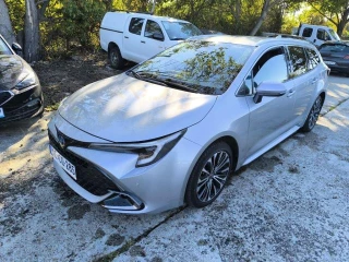 TOYOTA Corolla 1.8 Hybrid Comfort Style E-Cvt