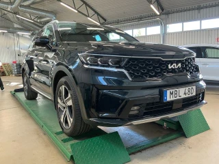 KIA SORENTO PHEV 265hk AWD Advance Plus Läder Drag Bose Head Up
