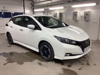 NISSAN LEAF 150hk Acenta Värmare Rattvärme