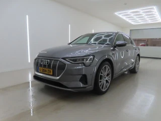 AUDI e-tron 55 quattro Business edition