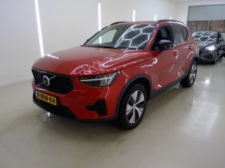 VOLVO XC40 T4 Plug-in hybrid Plus - Dark 5d