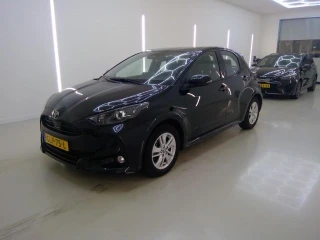 TOYOTA YARIS Hybrid 115 Active 5d