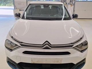 CITROËN C4 50KWH SHINE 136 CV GPS