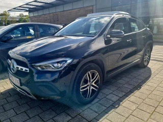 MERCEDES-BENZ GLA 1.3 250 E DCT BUSINESS SOLUTION