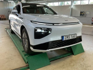 XPENG G9 Standard Range 313hk Läder Pano Nav