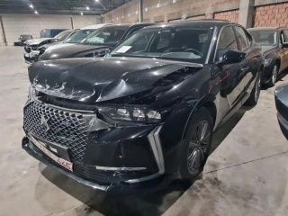 DS AUTOMOBILES 4 1.2 PURETECH 130 BASTILLE + AUTO