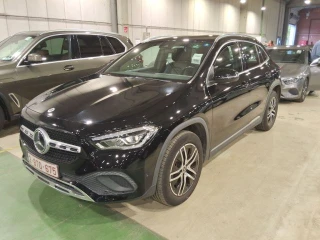 MERCEDES-BENZ GLA 1.3 250 E DCT BUSINESS SOLUTION