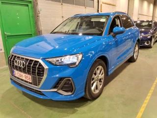 AUDI Q3 1.4 45 TFSI E S TRONIC LINE