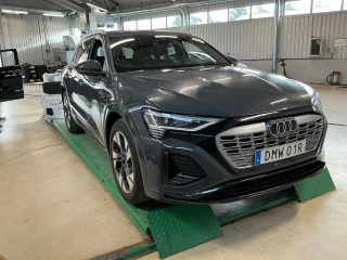 AUDI Q8 E-TRON 50 e-tron quattro 340hk S Line B&O