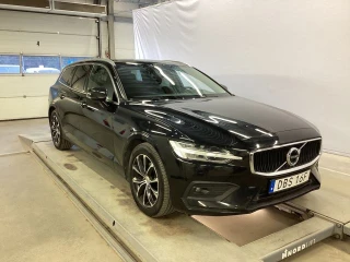 VOLVO V60 B4 197hk FWD Momentum ** NO WINTER WHEELS