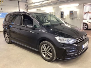 VOLKSWAGEN Touran 2.0 TDI 150hk DSG R-Line 7 Sits **NO WINTER WHEELS **