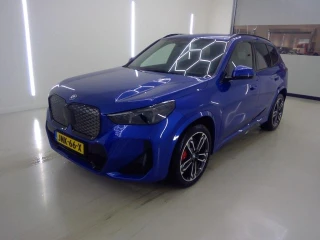 BMW iX1 eDrive20 5d M Sport Pro Edition