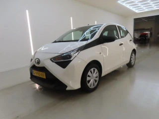 TOYOTA Aygo 1.0 VVT-i ActieAuto 5d x-fun HPL