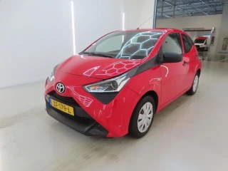 TOYOTA Aygo 1.0 VVT-i ActieAuto x-fun APL