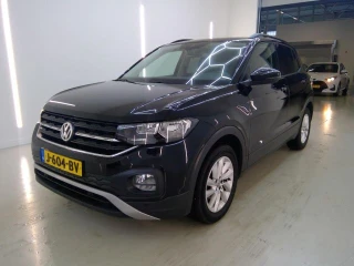VOLKSWAGEN T-Cross 1.0 TSI 70kW Life Business 5d