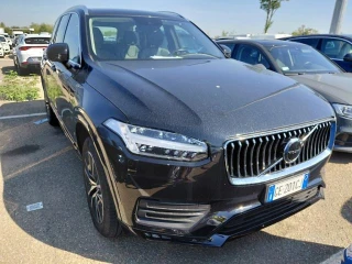 VOLVO XC90 (PC) B5 D AWD GEARTRONIC 7P MOMENTUM PRO FP