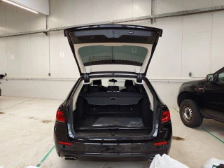 BMW SERIES 5 520D TOURING A