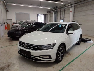 VOLKSWAGEN PASSAT VARIANT 2,0 TDI SCRELEGANCE DSG