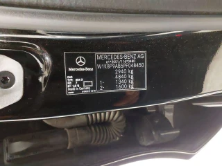 MERCEDES-BENZ EQC 400 4MATIC AUSTRIA EDITION