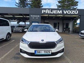 SKODA Fabia IV '22 5 dv. hatchback 1.0 TSI 70 kW Ambition (70 kW)