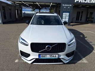 VOLVO XC90  B5 AWD diesel R-Design Auto
