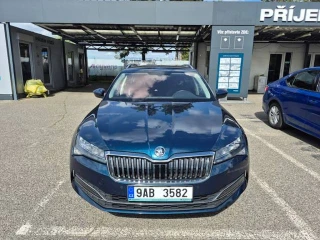 SKODA Superb  2.0 TDI 110kW Style Combi DSG