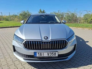 SKODA Superb 2.0 TDI 142 kW DSG 4x4 L&K (142 kW)