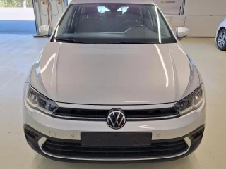 VOLKSWAGEN POLO 1.0 TSI DSG LIFE 110 CV Ligh&Visibility Pack; Parking distance sensors front & rear; GPS