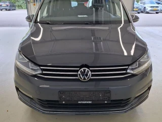 VOLKSWAGEN TOURAN 1.5 TSI BUSINESS 150 CV Power foldable trailer towing hook; GPS