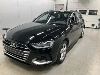 AUDI A4 Avant 40 Tfsi F Prestige Plus S Tronic UA!