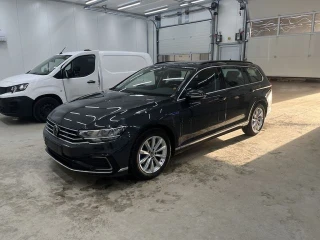 VOLKSWAGEN Passat 1.4 Tsi Gte High Plug-In Hybrid Dsg Var UA!