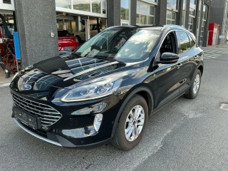 FORD KUGA VAN 2.0 EcoBlue AWD 120 A8 F Titanium UA!