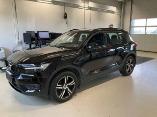 VOLVO XC40 2.0 D3 R-DESIGN VBL AUTO UA!,