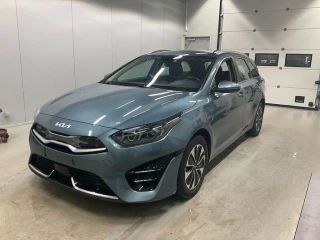 KIA CEED SW 1.6 GDI PHEV 141 Prestige DCT UA!,