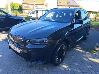 BMW IX3 80KWH AUTO