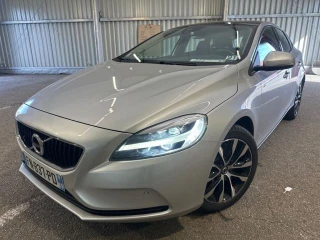 VOLVO V40 D2 AdBlue 120ch Signature Edition