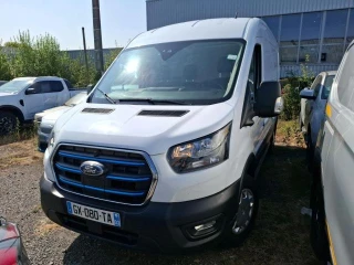 FORD E-TRANSIT Transit 2T Fg E350 L2H2 135 kW Batterie 75/68 kWh Trend // - 3T9 VITESSE LIMITEE A 90//OK PERMIS B