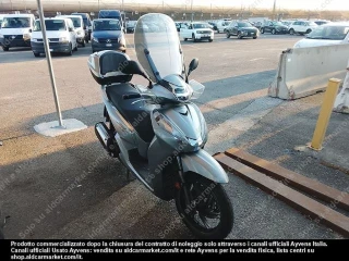 HONDA SH 300 ABS BAULETTO KEYLESS E PARABREZZA Motociclo (Euro 4)